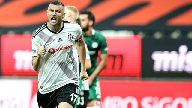 Burak Yılmaz yıldızlaştı, Beşiktaş farka koştu