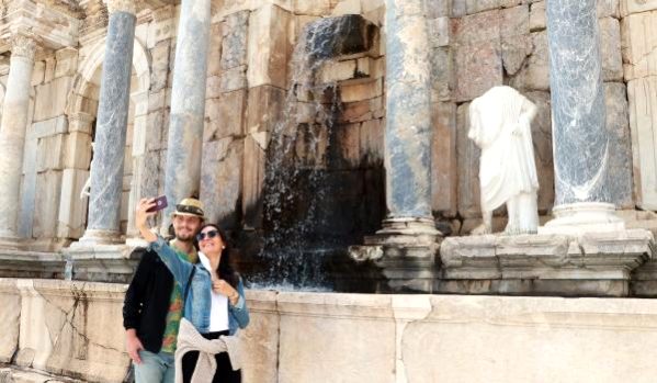 Büyük İskender'in fethettiği Sagalassos'a ziyaretçi ilgisi