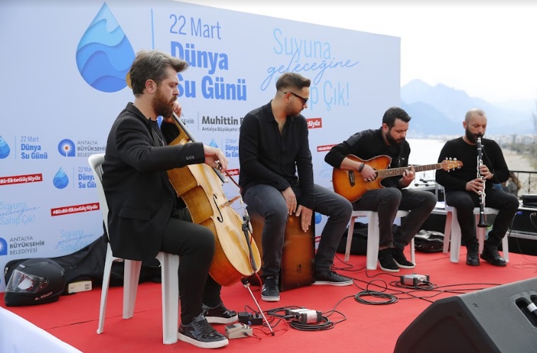 BÜYÜKŞEHİR BELEDİYESİ ‘DÜNYA SU GÜNÜ’NÜ DOLU DOLU KUTLUYOR