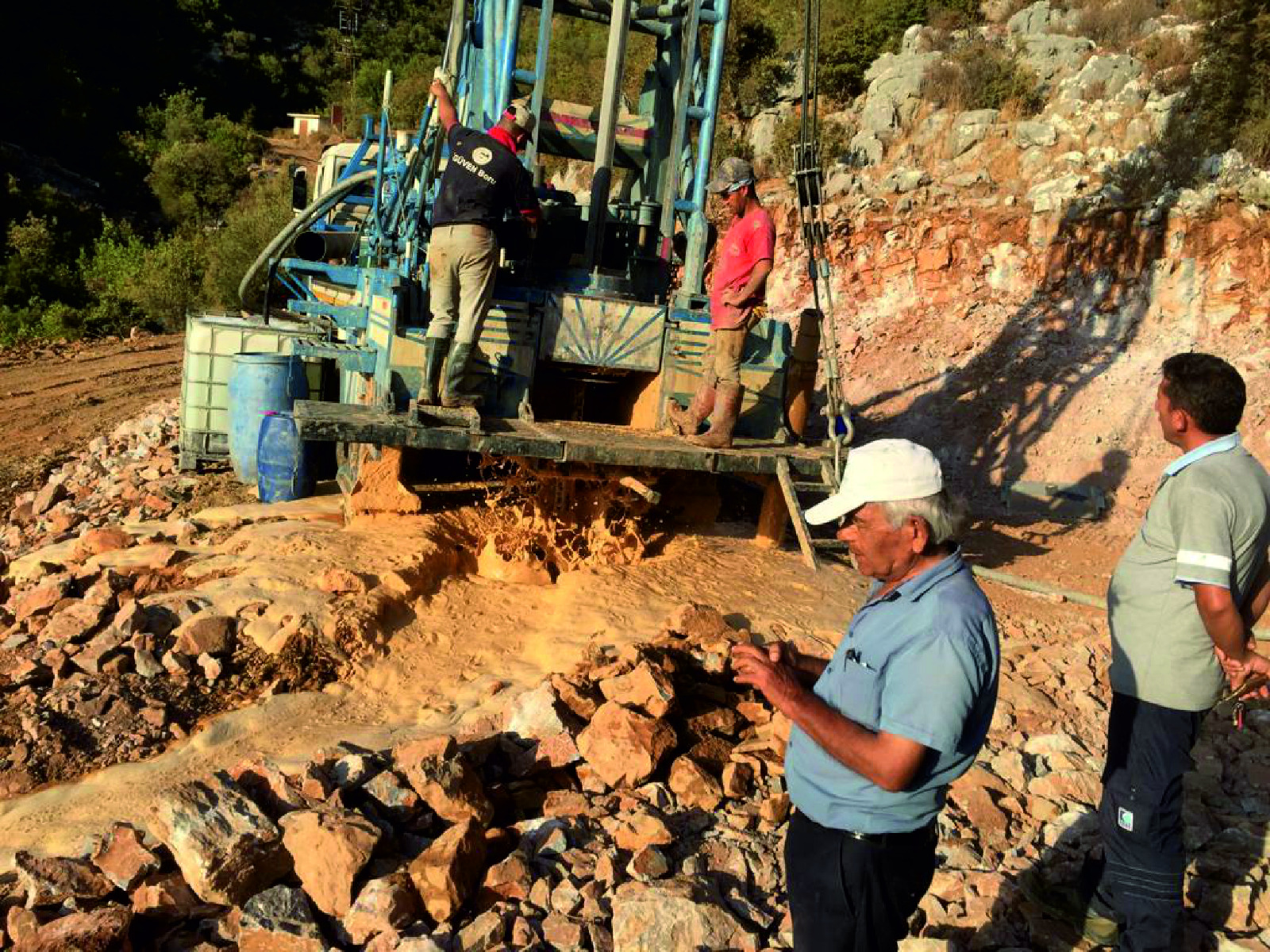 Büyükşehir'den Gazipaşa'da sondaj seferberliği