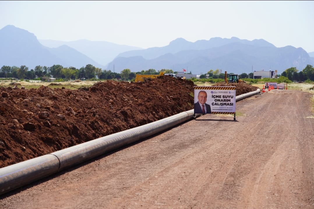 Büyükşehir'den Kepez ve Döşemealtı'nda içme suyu çalışması