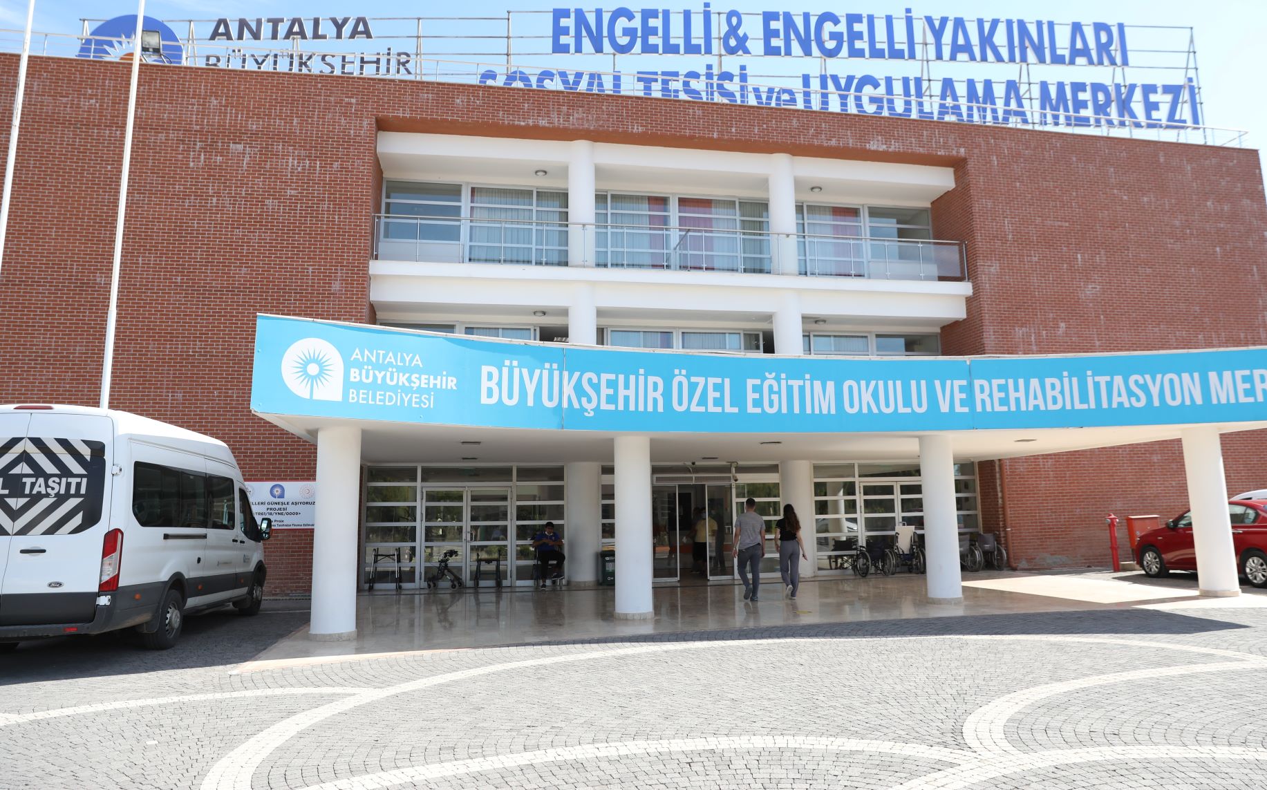 Büyükşehir'den özel gereksinimli bireylere özel eğitim