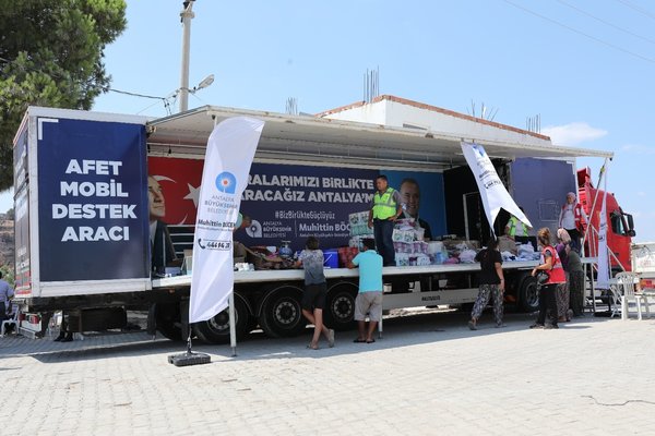 Büyükşehir'den yangın bölgesine mobil destek