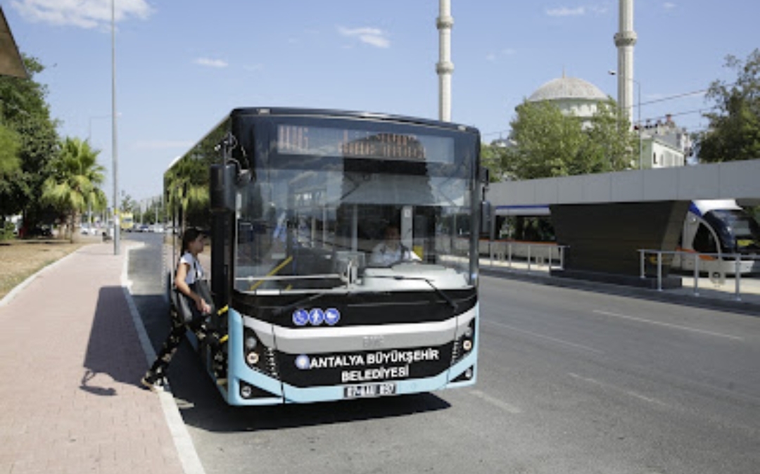 Büyükşehir’e ait toplu ulaşım araçları 1 Mayıs’ta ücretsiz