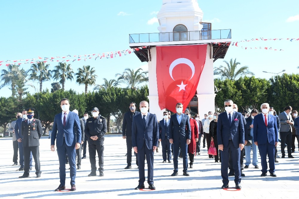 Çanakkale Deniz Zaferi’nin 106. yıl dönümü dolayısıyla Kemer’de tören düzenlendi