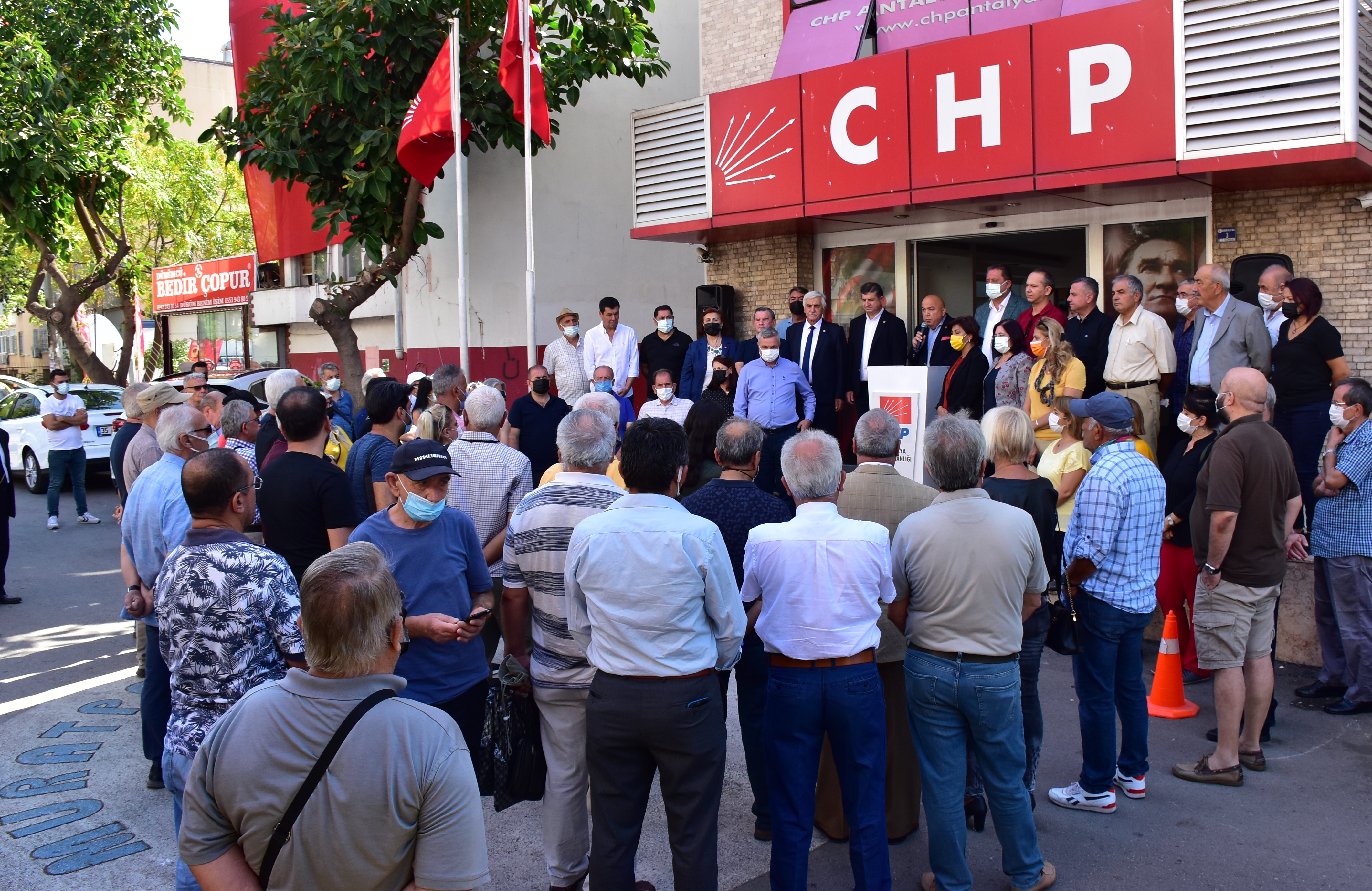 CHP Antalya İl Başkanı Nuri Cengiz “Çocuklarımızın eğitimi için hazırız, geleceğimizi karanlıktan kurtaracağız”