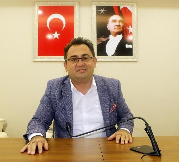 CHP'li Belediye Başkanı Serkan Küçükkuru partisinden istifa edip Muharrem İnce'nin kuracağı partiye geçiş yapacağını duyurdu