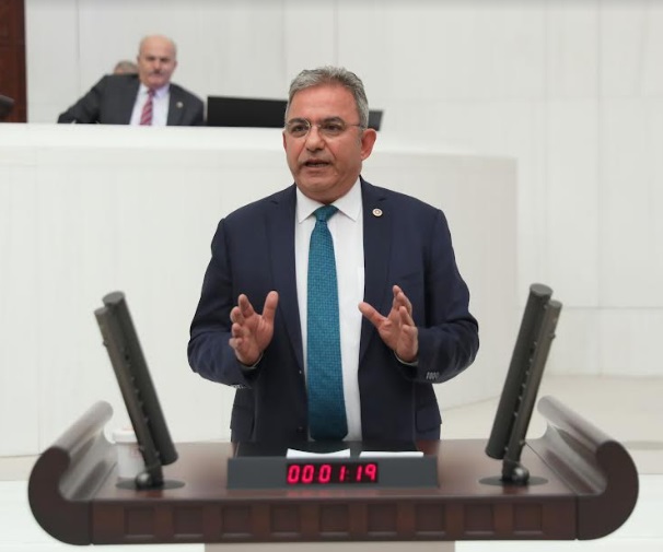 CHP’Lİ BUDAK: “2022 BAŞKANLIK SİSTEMİNİN FELAKET YILI OLDU”