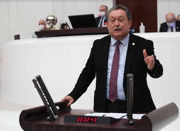 CHP’Lİ ÖZER’DEN KURAKLIKLA MÜCADELE İÇİN ARAŞTIRMA ÖNERGESİ