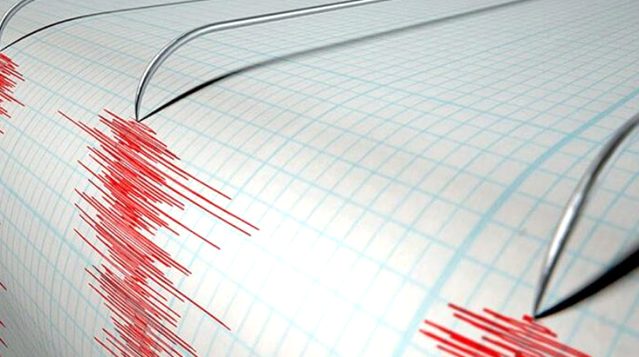 Deprem sonrası Belediye Başkanı'ndan ilk açıklama: Yaralı ve can kaybı yok