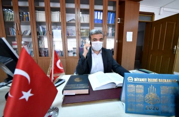 'Dini Danışma' hattına ilginç koronavirüs soruları