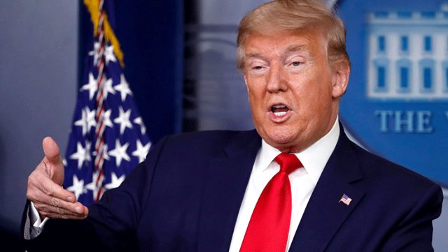 Donald Trump, ABD'de spor müsabakalarının seyircisiz oynanacağını açıkladı