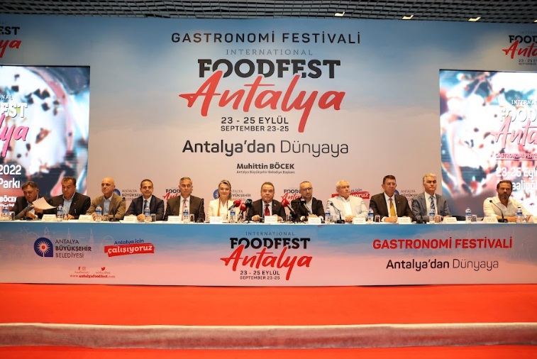 DÜNYA GASTRONOMİSİNİN NABZI ‘FOOD FEST ANTALYA’DA ATACAK