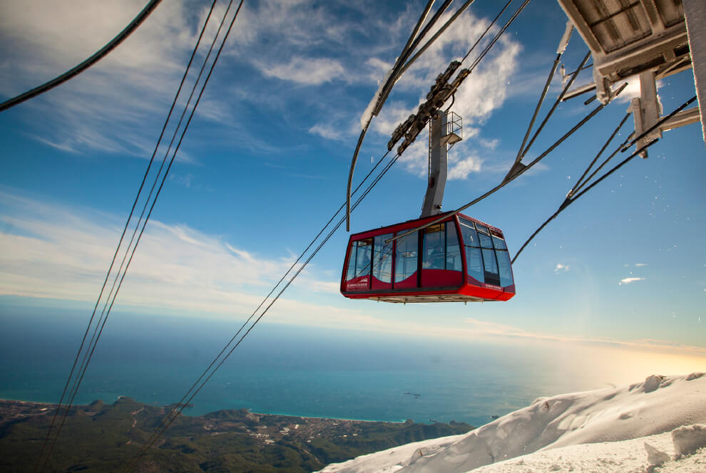 Dünyanın en uzun ikinci teleferiği olan Olympos Teleferik