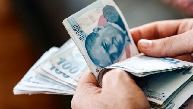 Emeklilere büyük şok! Bankalar vaat ettikleri promosyonun yarısını hesaplara yatırdı