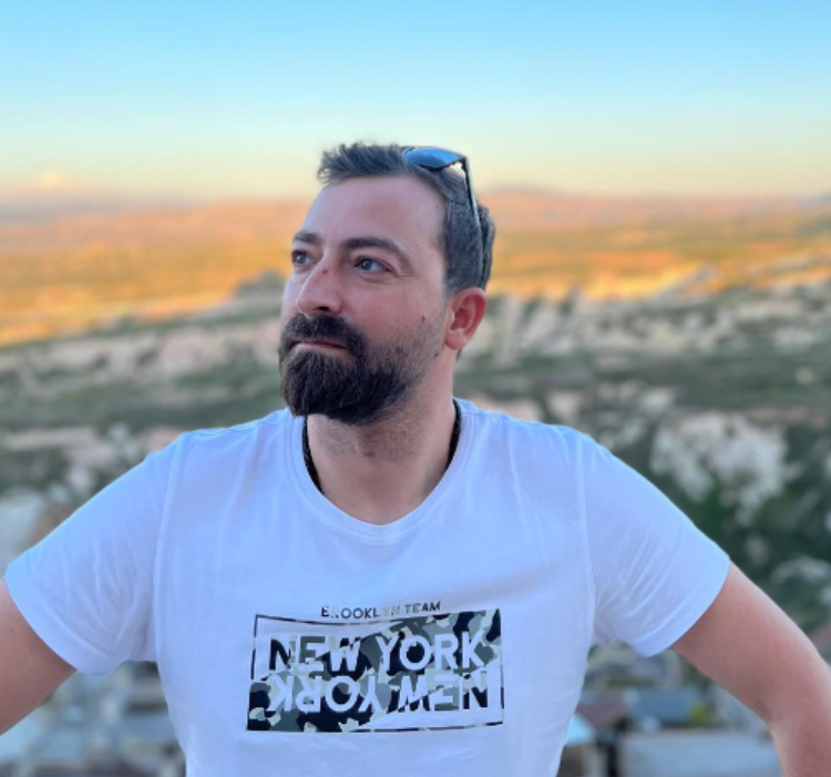 EREN CANAK’TAN 19 MAYIS ATATÜRK’Ü ANMA GENÇLİK VE SPOR BAYRAMI MESAJI