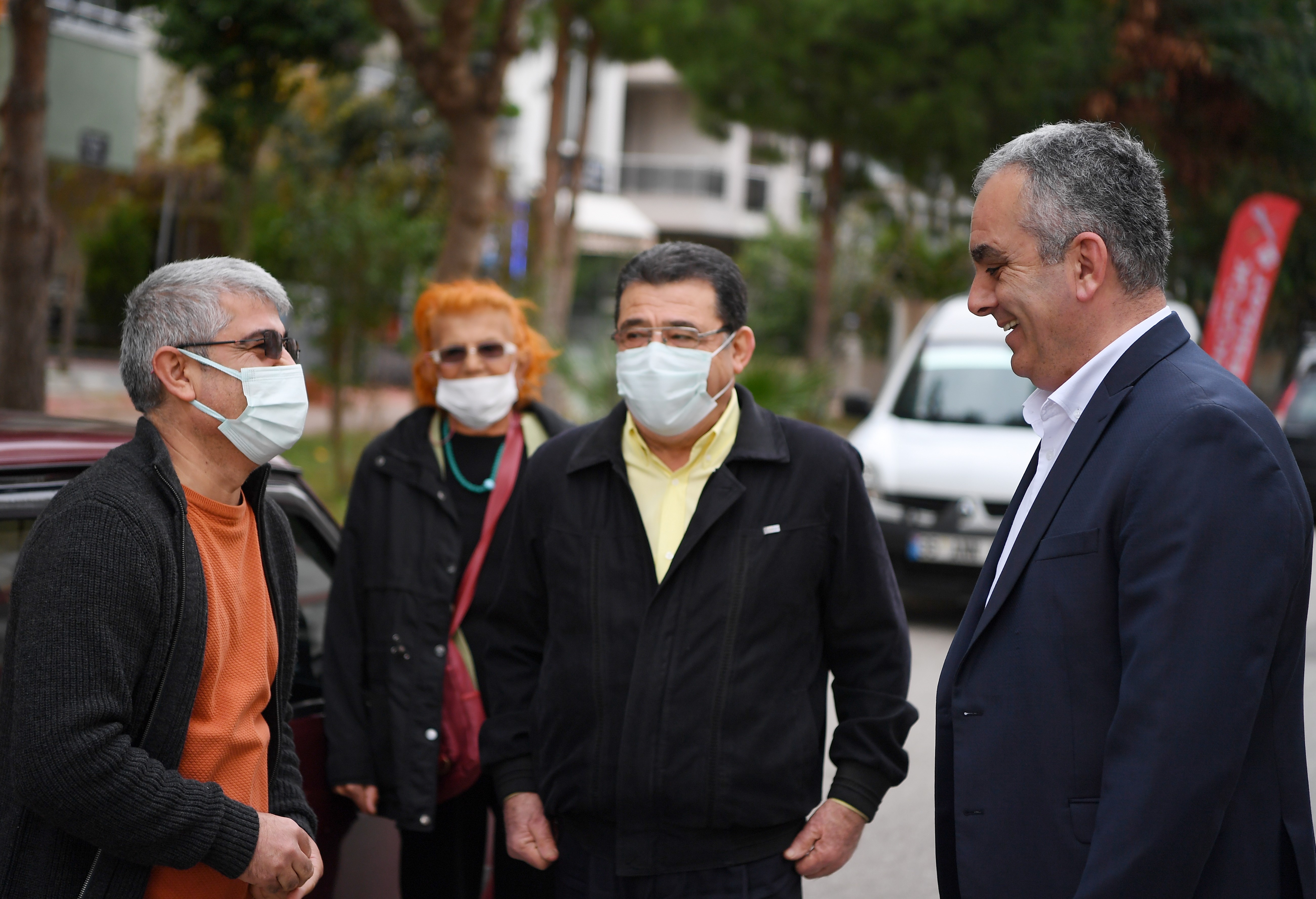 Esen: Temel hizmetlerimiz aksamadan sürüyor