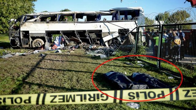 Eskişehir'de servis otobüsü devrildi: 2 işçi öldü