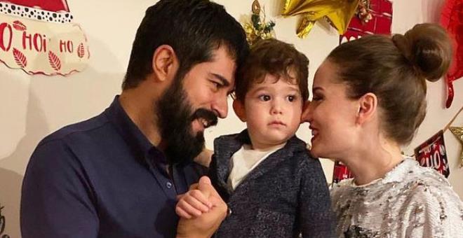 Fahriye ve Burak yeni yıla böyle girdi! Fotoğraftaki bir detay gülümsetti