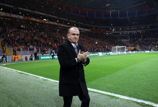 Fatih Terim karantina sürecini anlattı: Kendimi izole ediyorum. Eşim üst katta, ben alt kattayım