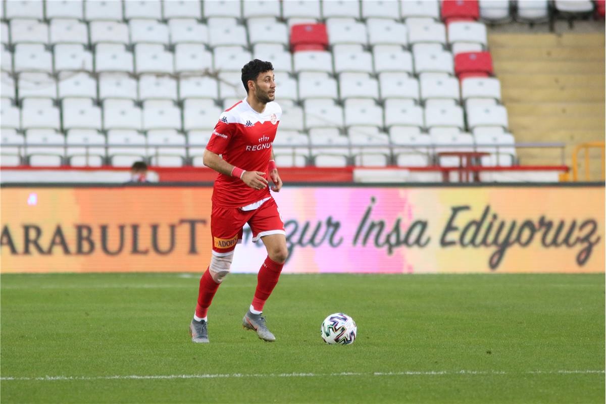 FT Antalyaspor’da, Fatih Karagümrük maçı öncesi 10 eksik futbolcu bulunuyor