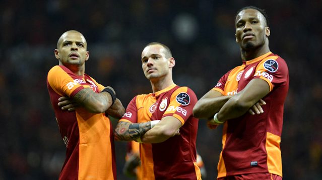 Galatasaray'ın eski yıldızı sarı-kırmızılı ekipte antrenörlük yapmak istiyor