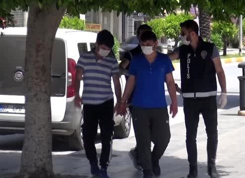 Gazetecilere 'Beni iyi çek' diyen hırsızlık şüphelisi tutuklandı