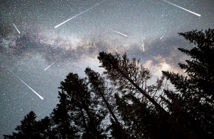 GELENEKSEL BEYDAĞI FASULYESİ ŞENLİĞİNDE METEOR YAĞMURU GÖRSEL ŞÖLEN SUNACAK