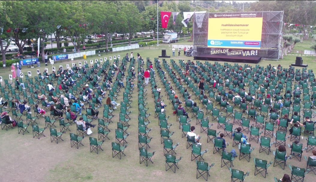 Gezen Sinema'nın ilk durağı Gazipaşa oldu