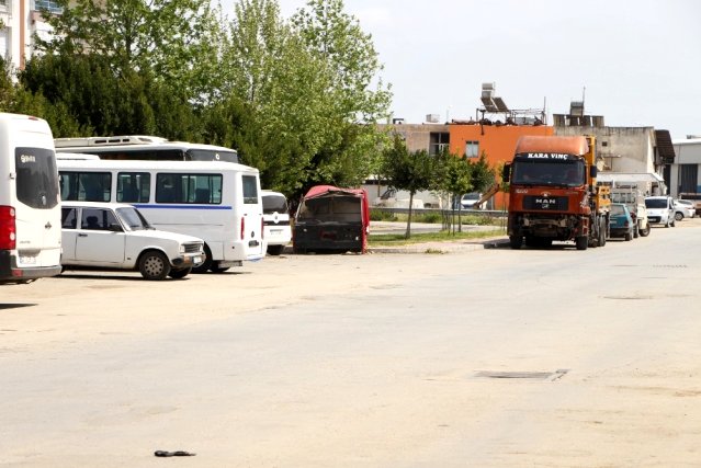 Hırsızlık şüphelisinden polise 