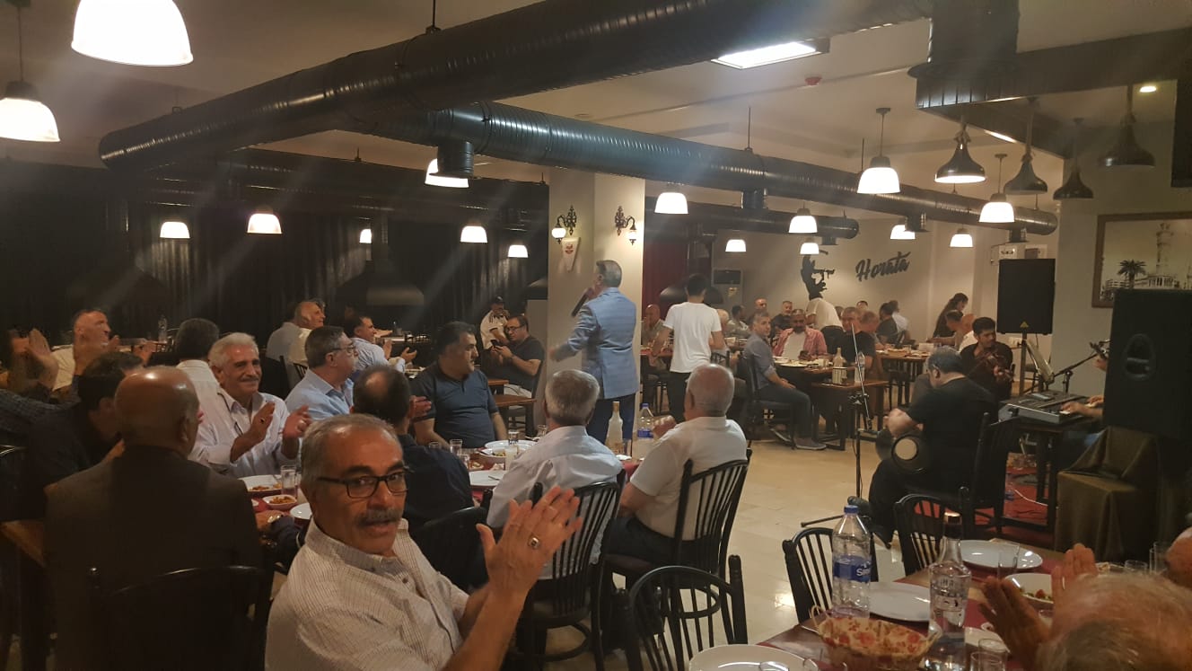 Horata Et Mangal Restoran'da Elazığlılar yemeği