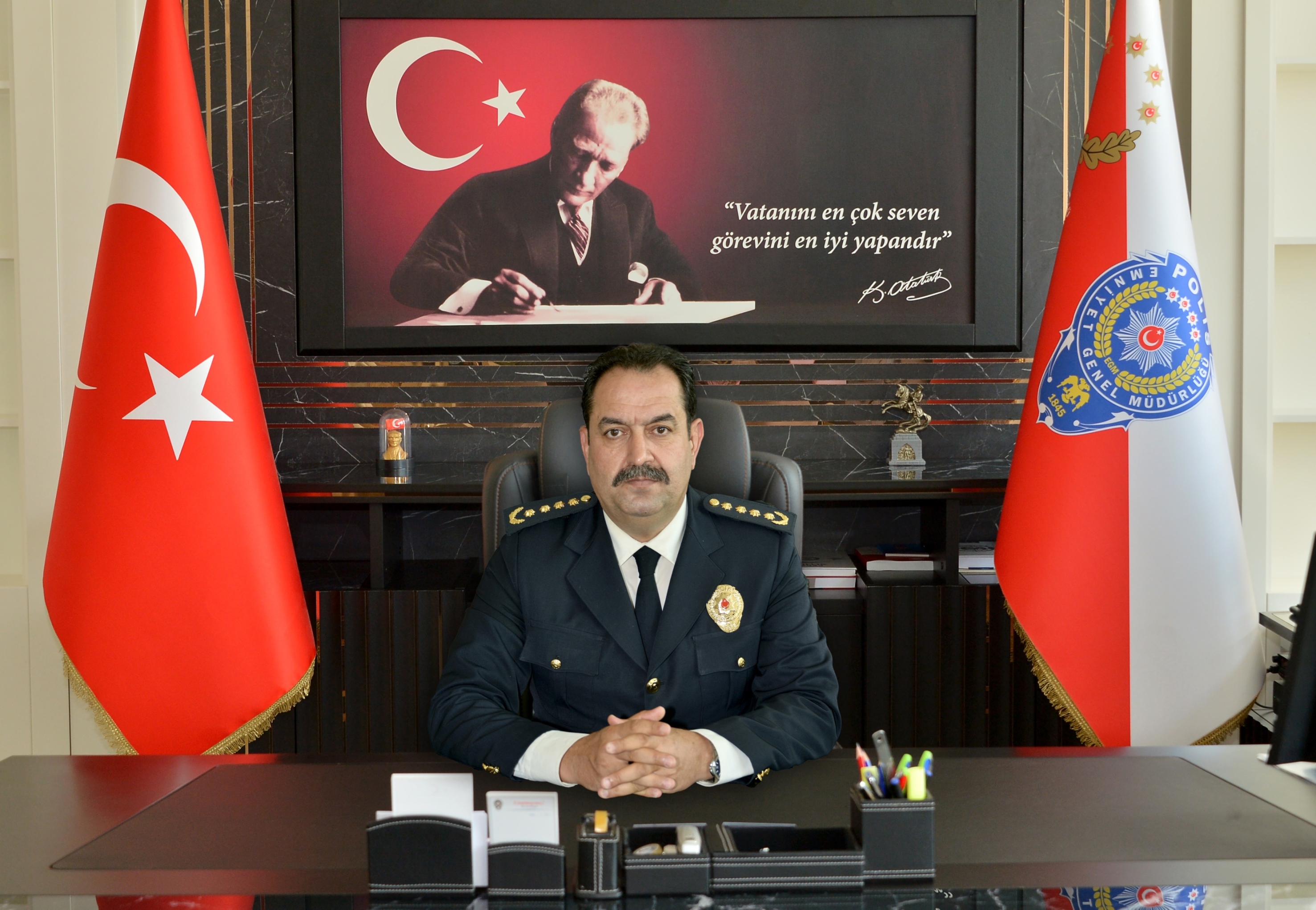 İl Emniyet Müdürümüz Sayın İlker ARSLAN’ın 19 Mayıs Atatürk’ü Anma, Gençlik ve Spor Bayramı Mesajı