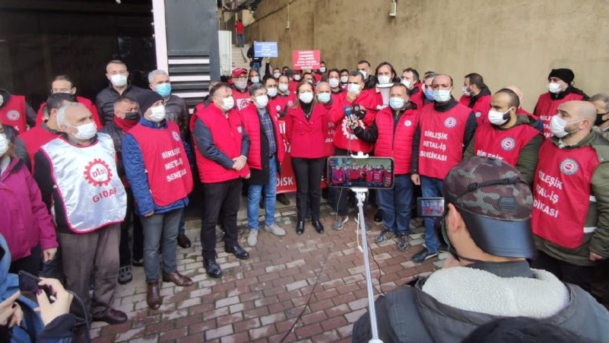 İşçiler Ankara’ya yürümek için yeniden toplandı