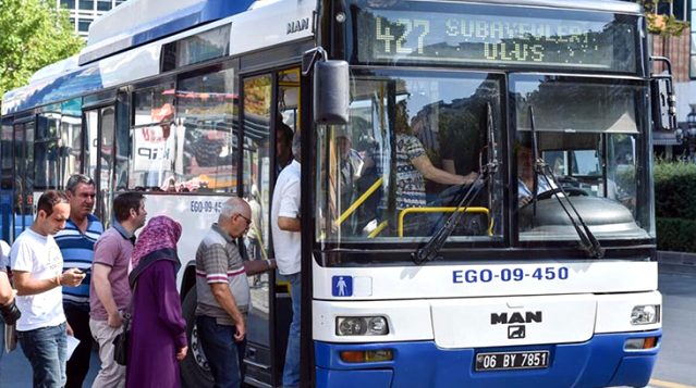 İstanbul'un ardından Ankara'da da ulaşımda yeni kurallar netleşti: Metroda kapasitenin yarısı, otobüslerde 3'te 1'i kadar ayakta yolcu alınacak