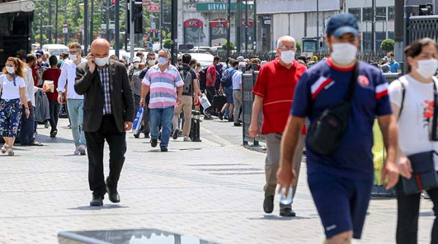 İstanbul Valisi Ali Yerlikaya artan vakalar sonrası vatandaşa seslendi: Allah rızası için dışarı çıkmayın