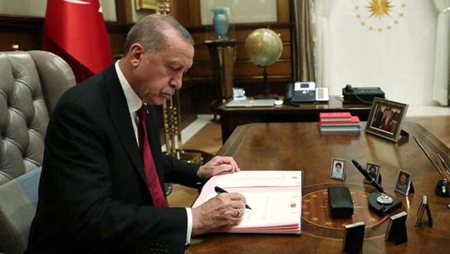 İşten çıkarma yasağı Cumhurbaşkanı Erdoğan'ın imzasıyla 2 ay daha uzatıldı