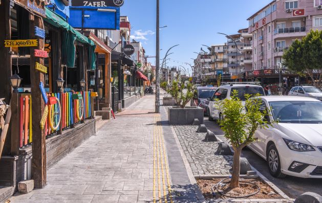 Kafeler Caddesi açılışa hazırlanıyor