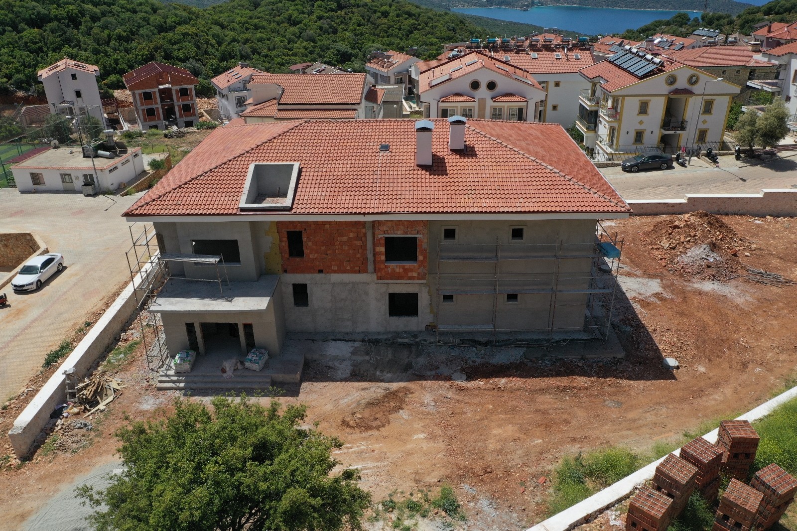 Kaş Belediyesi Kreş ve Gündüz Bakımevi Projesi çalışmasının yüzde 75’i tamamlandı.
