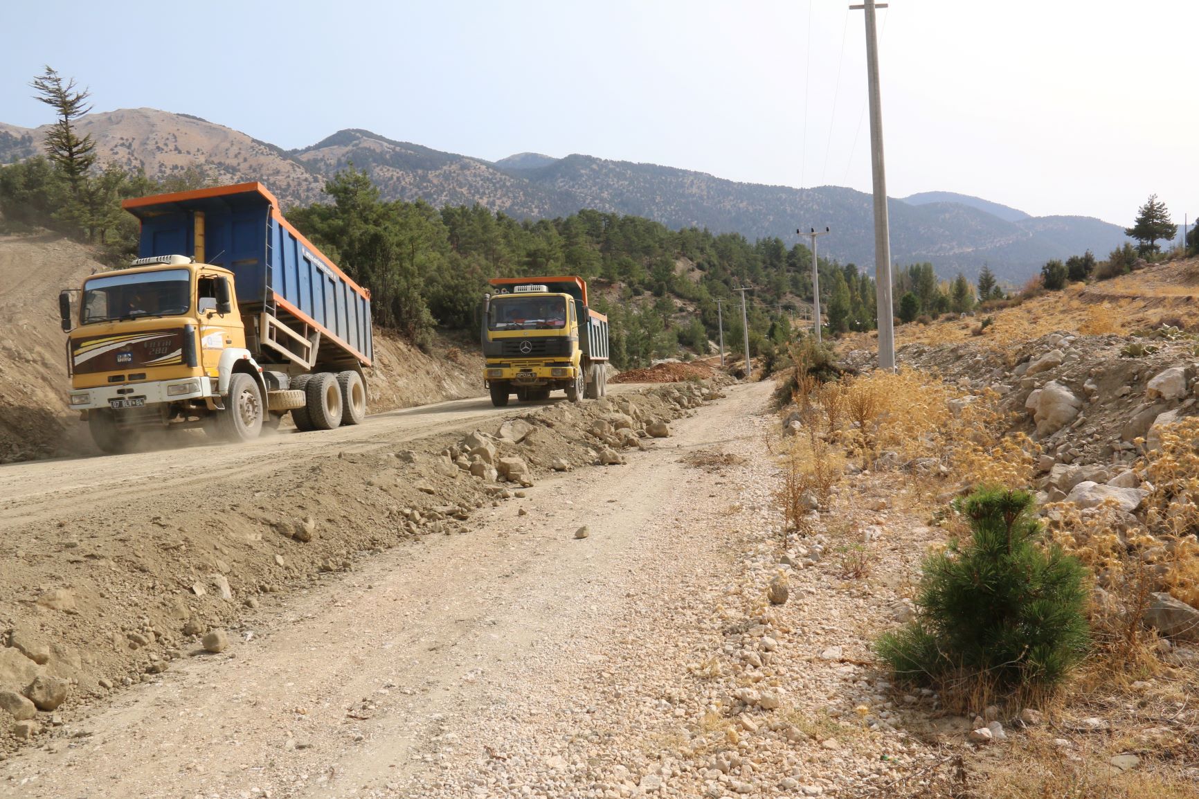 Kaş yolları asfaltlanıyor