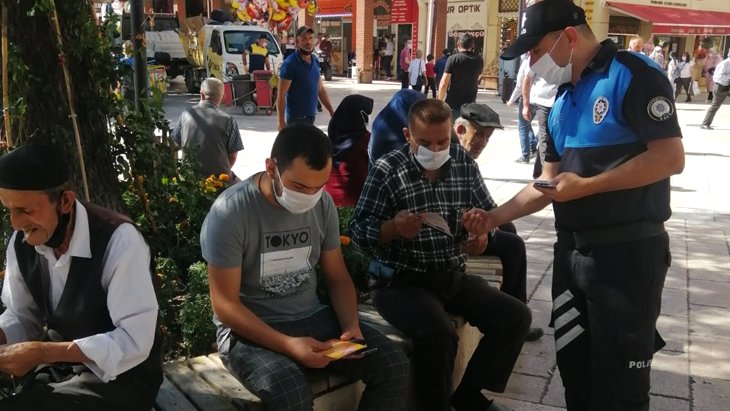 Kastamonu'da kamusal alanlarda sigara içmek yasaklandı