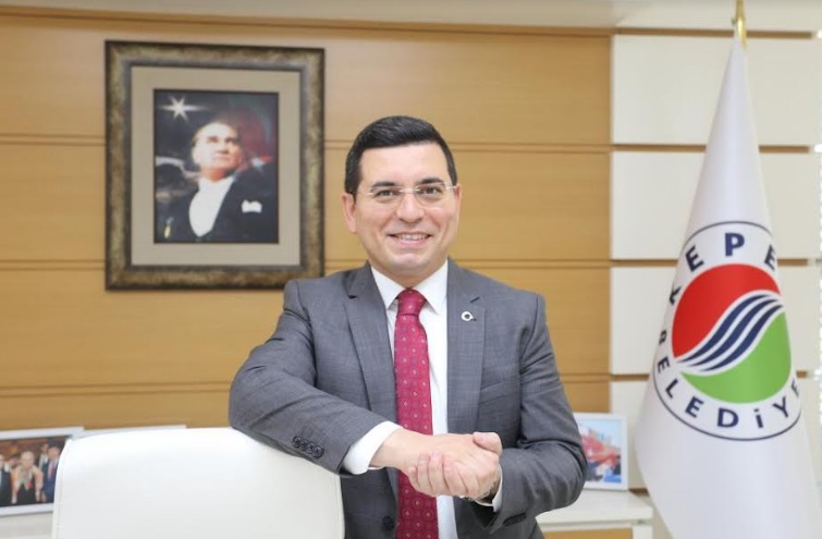 Kepez Belediye Başkanı Hakan Tütüncü’nün Cumhuriyet Bayramı Mesajı