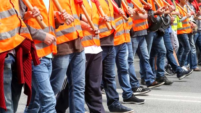 Kıdem tazminatı düzenlemesi Meclis'e gelirse TÜRK-İş greve gidecek