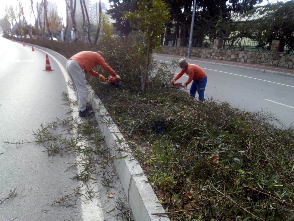 Kısıtlamada kent merkezinde bakım onarım çalışması