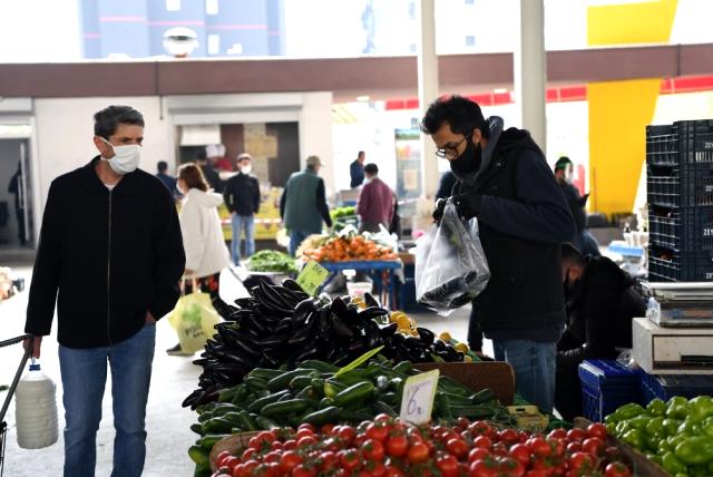 Konyaaltı'nda semt pazarlarının günleri değişti