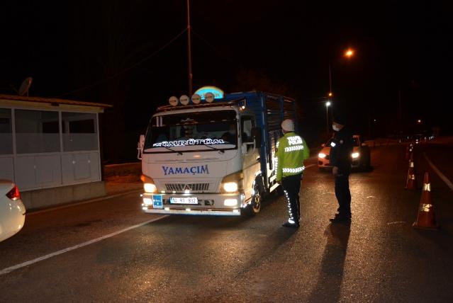 Korkuteli'nde kısıtlamaya sıkı denetim