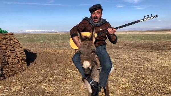 Koronavirüs türküsüne eşek üzerinde klip çeken ozan Arif Gülcani, zor anlar yaşadı