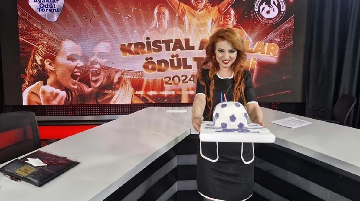 Kristal Ayaklar Sezon Finalinde Kıvılcım Kalay Rüzgarı