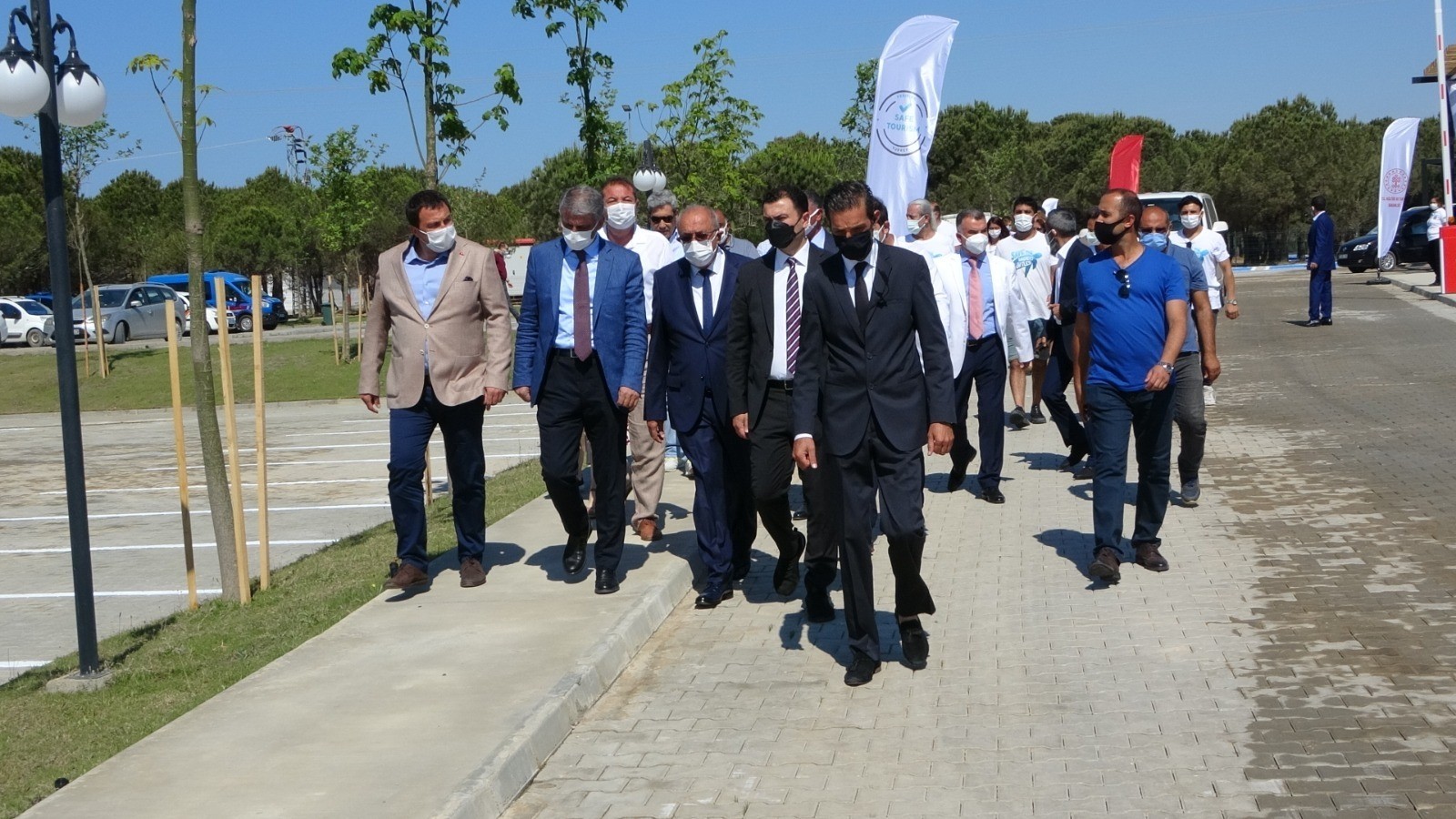 Kültür ve Turizm Bakan Yardımcısı Nadir Alpaslan Manavgat Halk Plajını hizmete açtı