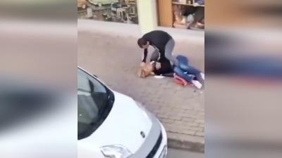  Kumluca ilçesinde bir kadın sokak ortasında dövüldü