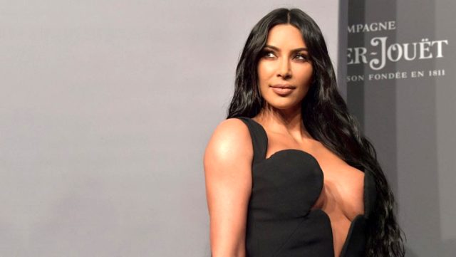 Lahmacuna Ermeni pizzası diyen Kim Kardashian, Demet Akalın ve Ebru Polat'ı kızdırdı